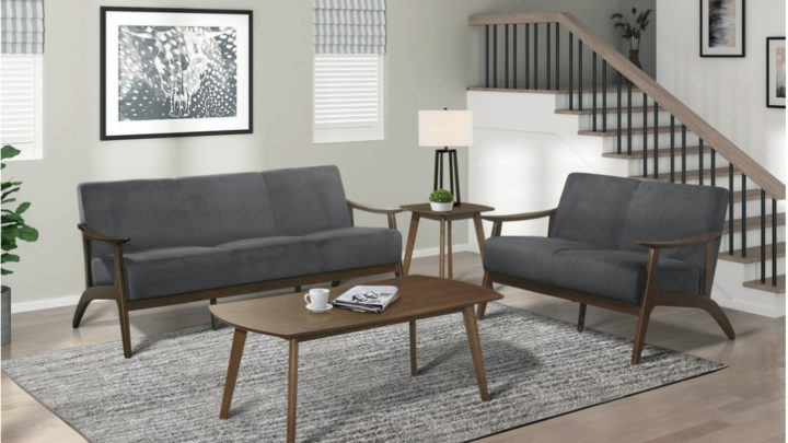 Tips to Choosing the Right Chairs for Your Living Room